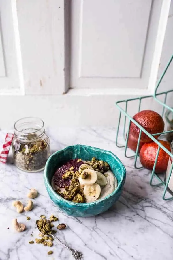roasted-cashew-almond-yogurt-bowl-with-stove-top-matcha-green-tea-granola.
