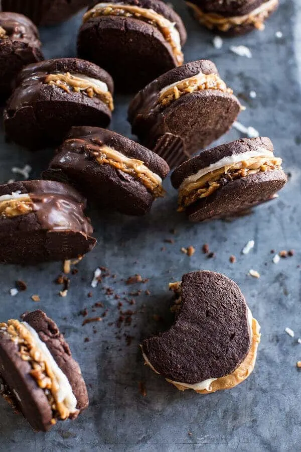chocolate-dipped-homemade-peanut-butter-samoa-oreo-cookies