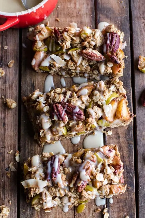 brown-butter-caramelized-apple-crisp-bars-w-pecan-streusel-mascarpone-maple-glaze.