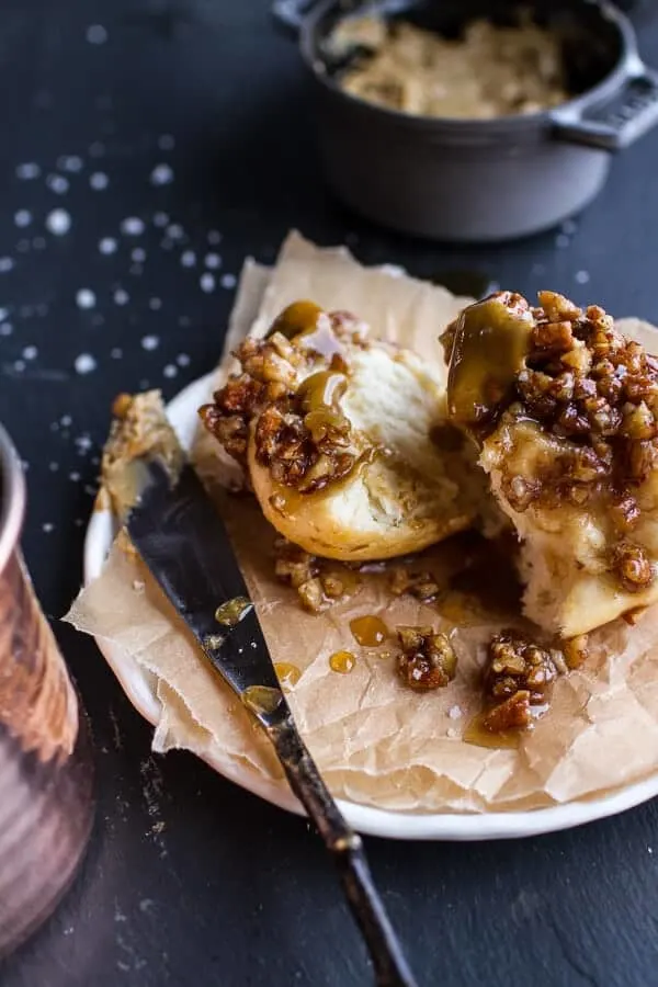 wholemeal-maple-pecan-buns