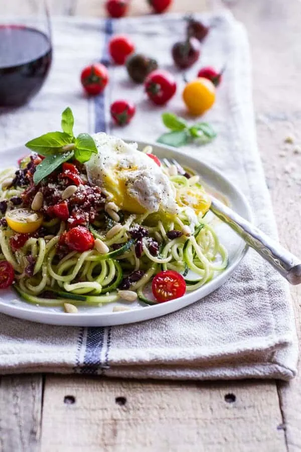 15-minute-zucchini-pasta-w-poached-eggs-and-quick-heirloom-cherry-tomato-basil-sauce.