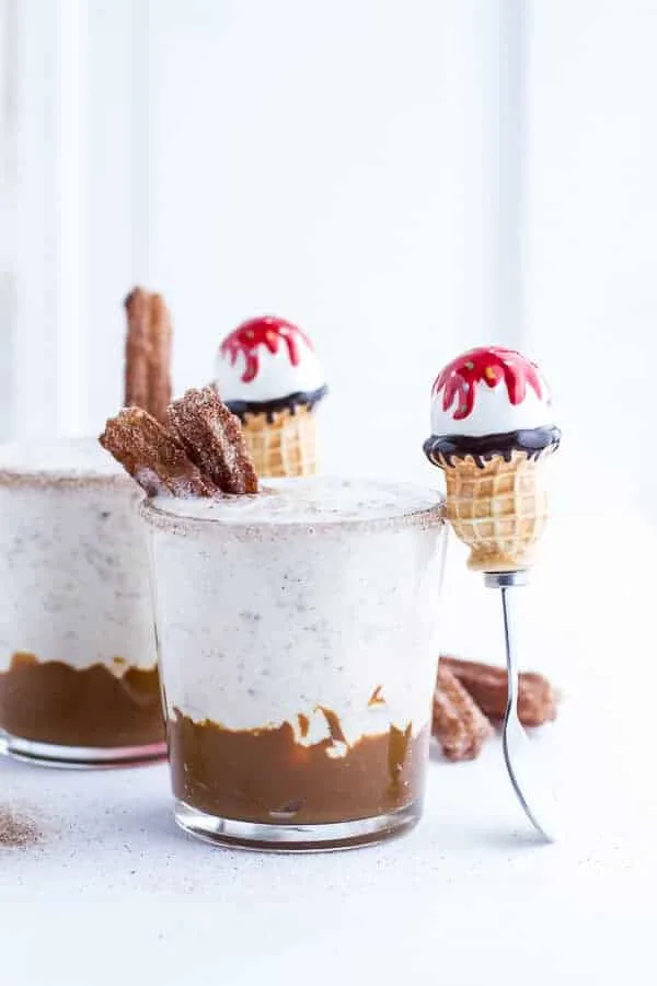 churro-milkshakes-with-dulce-de-leche.