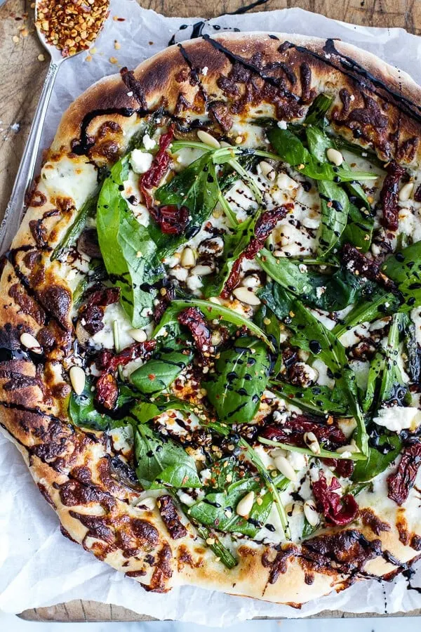 spring-time-mushroom-asparagus-white-burrata-cheese-pizza-with-balsamic-drizzle