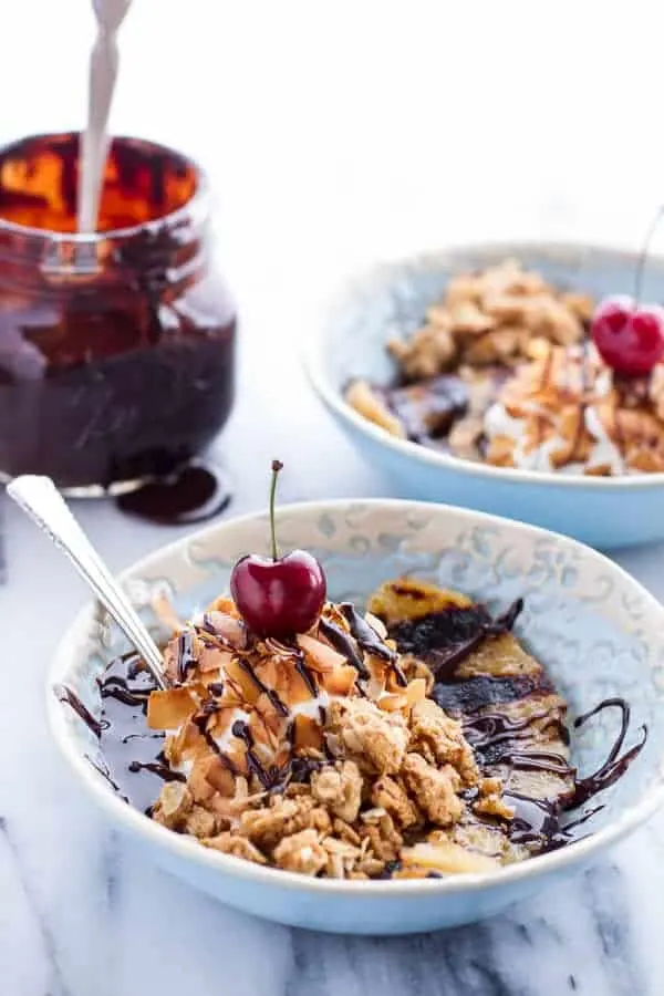 vegan-deconstructed-boozy-mocha-drenched-grilled-banana-coconut-cream-pies.