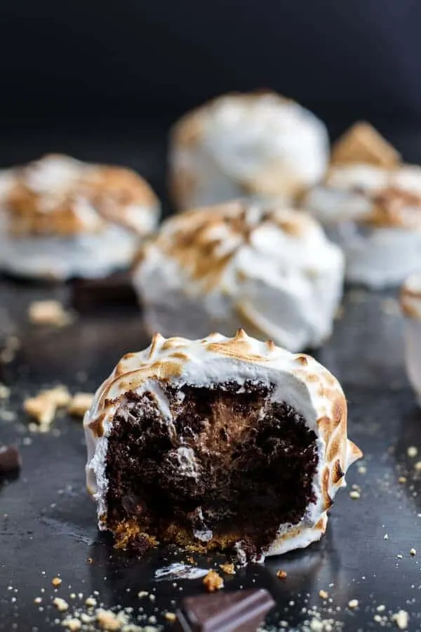 meringue-encased-chocolate-mousse-s'more-cakes.