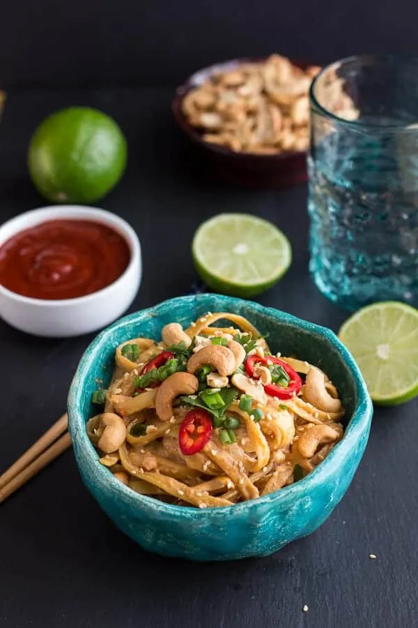 20-minute-sriracha-lime-and-creamy-cashew-fettuccine.