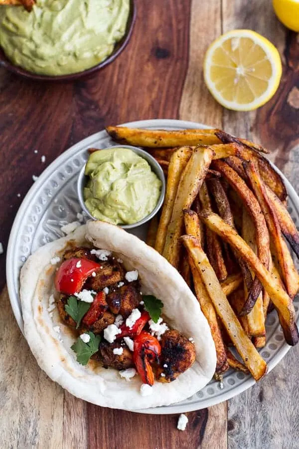 shish-tawook-(grilled-chicken-skewers)-wirth-roasted-garlic-avocado-mayo.