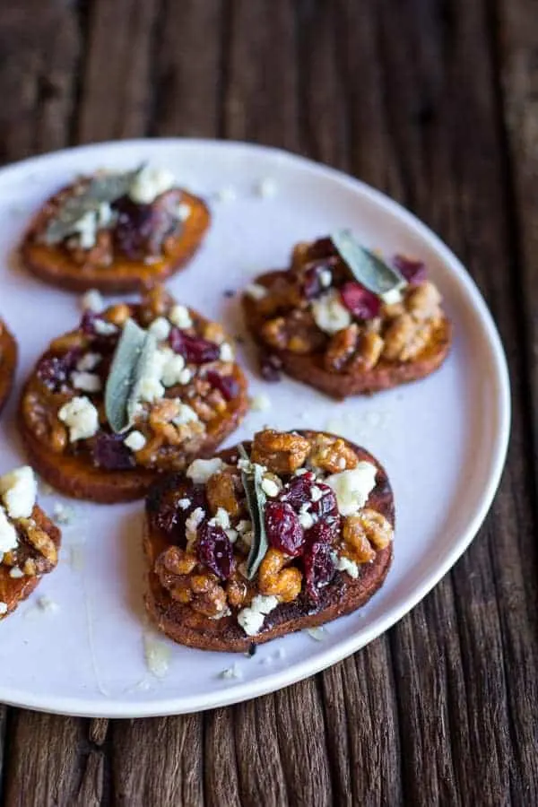 curried-sweet-potato-rounds-with-honeyed-walnuts-cranberries-and-blue-cheese
