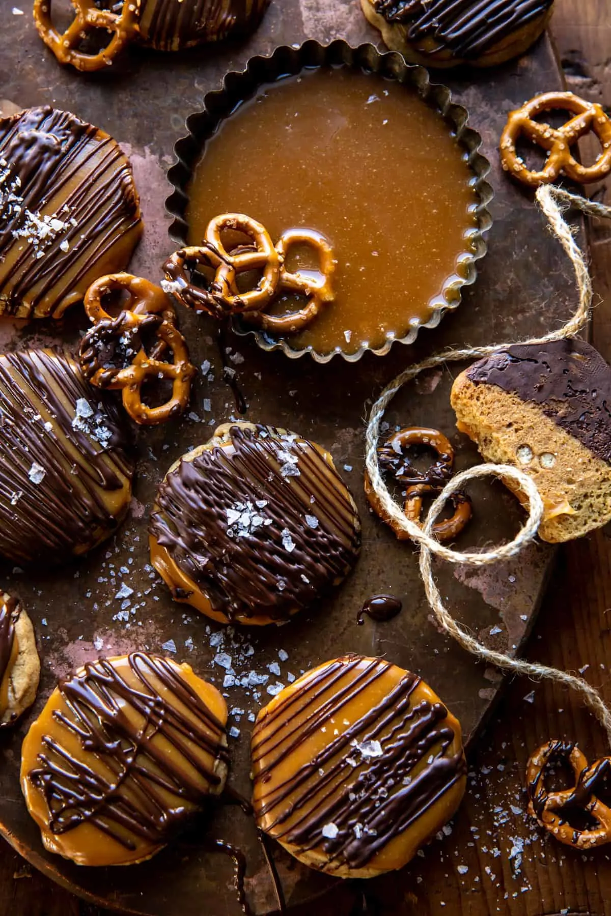 slice-n'-bake-bourbon-caramel-pretzel-cookies