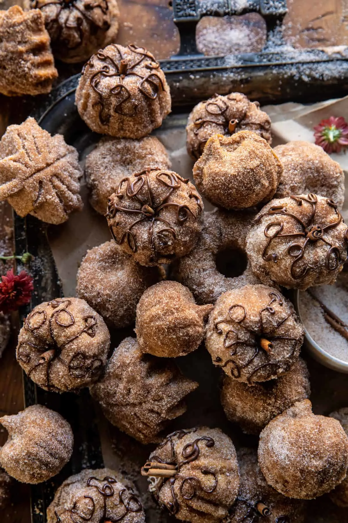mini-apple-cider-cakes