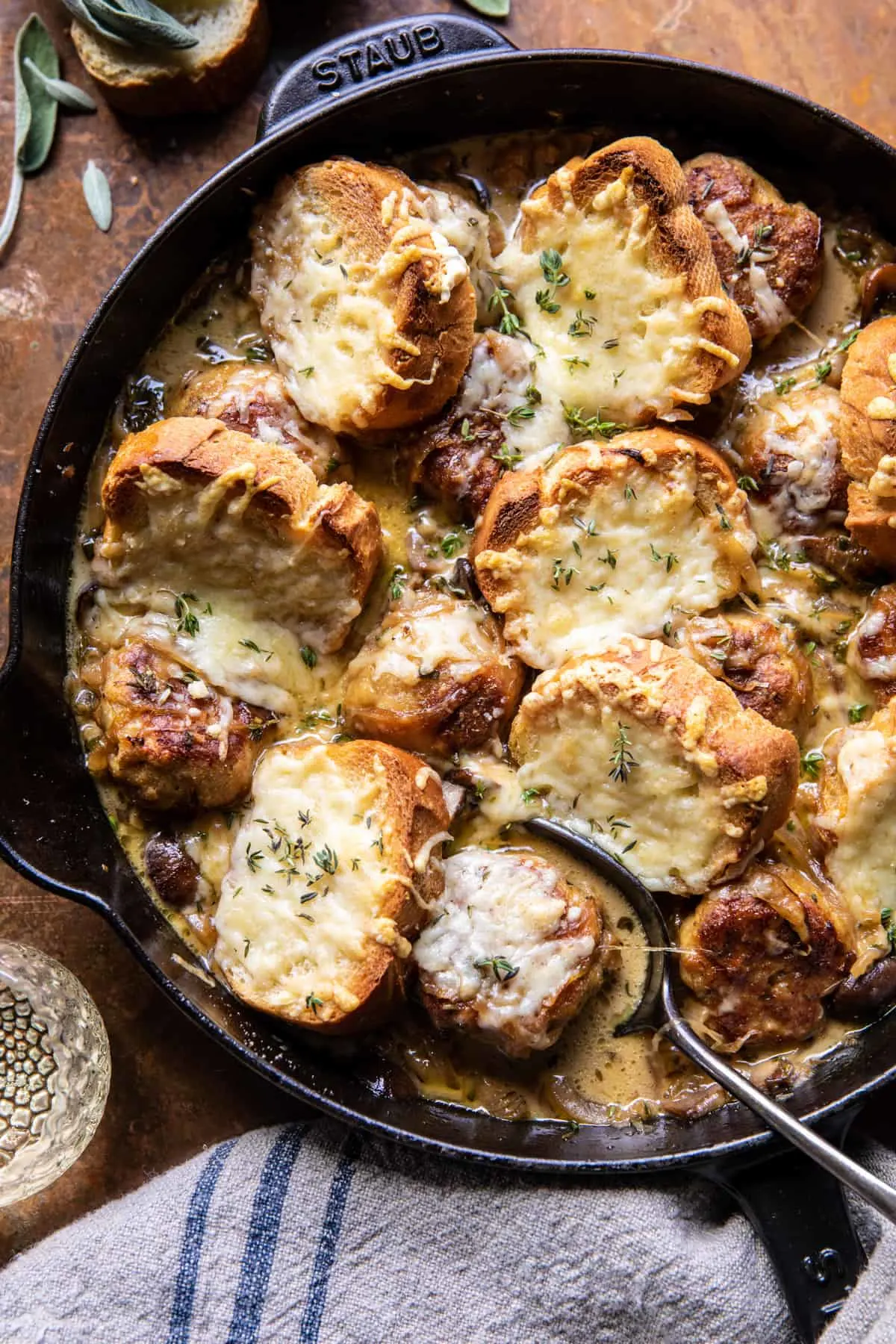 baked-french-onion-meatballs