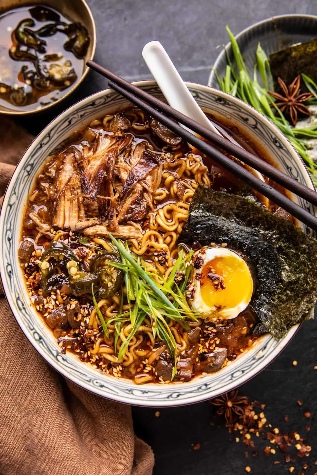 crockpot-crispy-pork-ramen