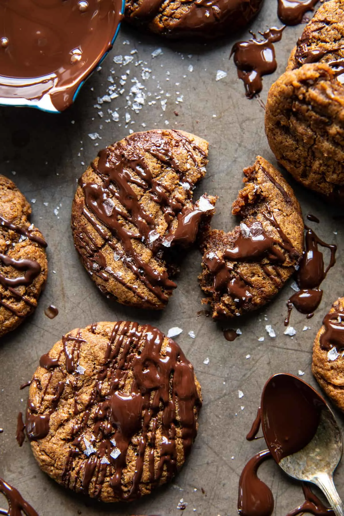 5-ingredient-chocolate-almond-butter-cookies