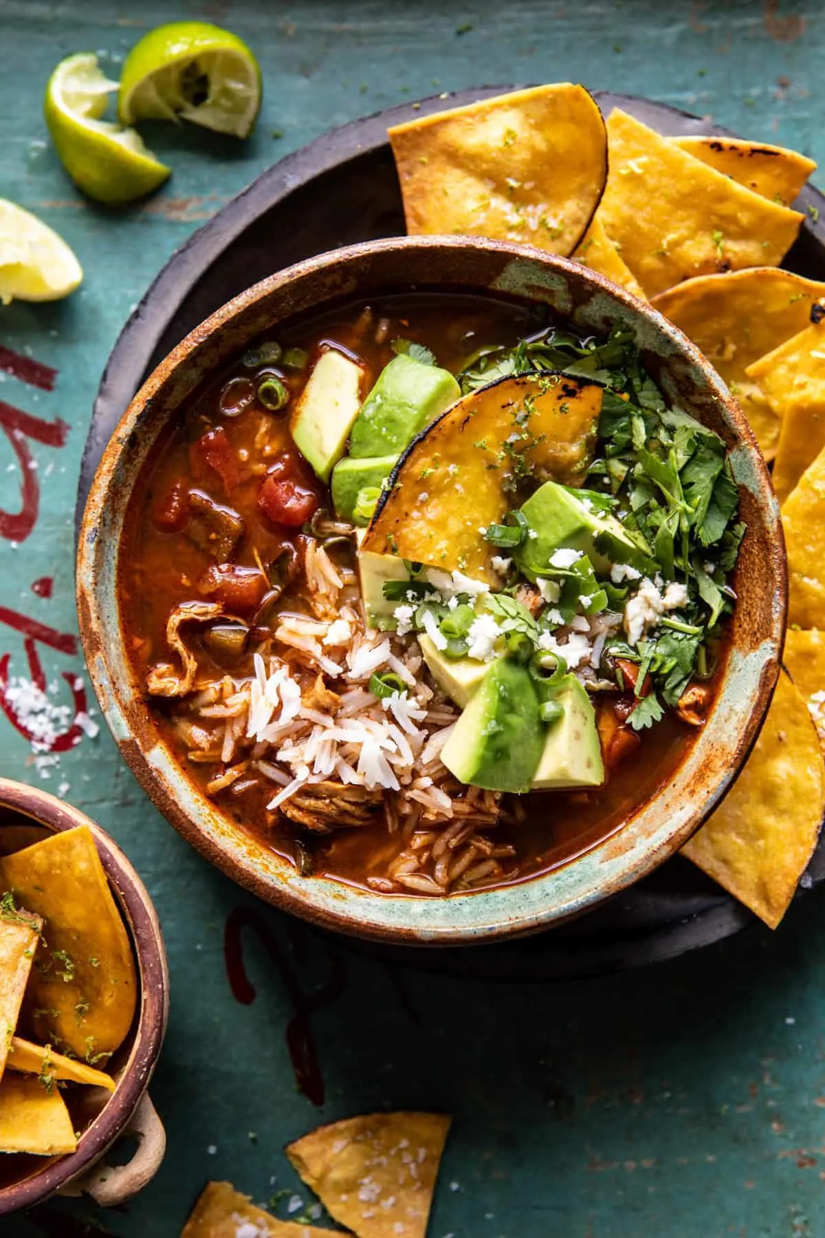 slow-cooker-chipotle-chicken-and-avocado-rice-soup