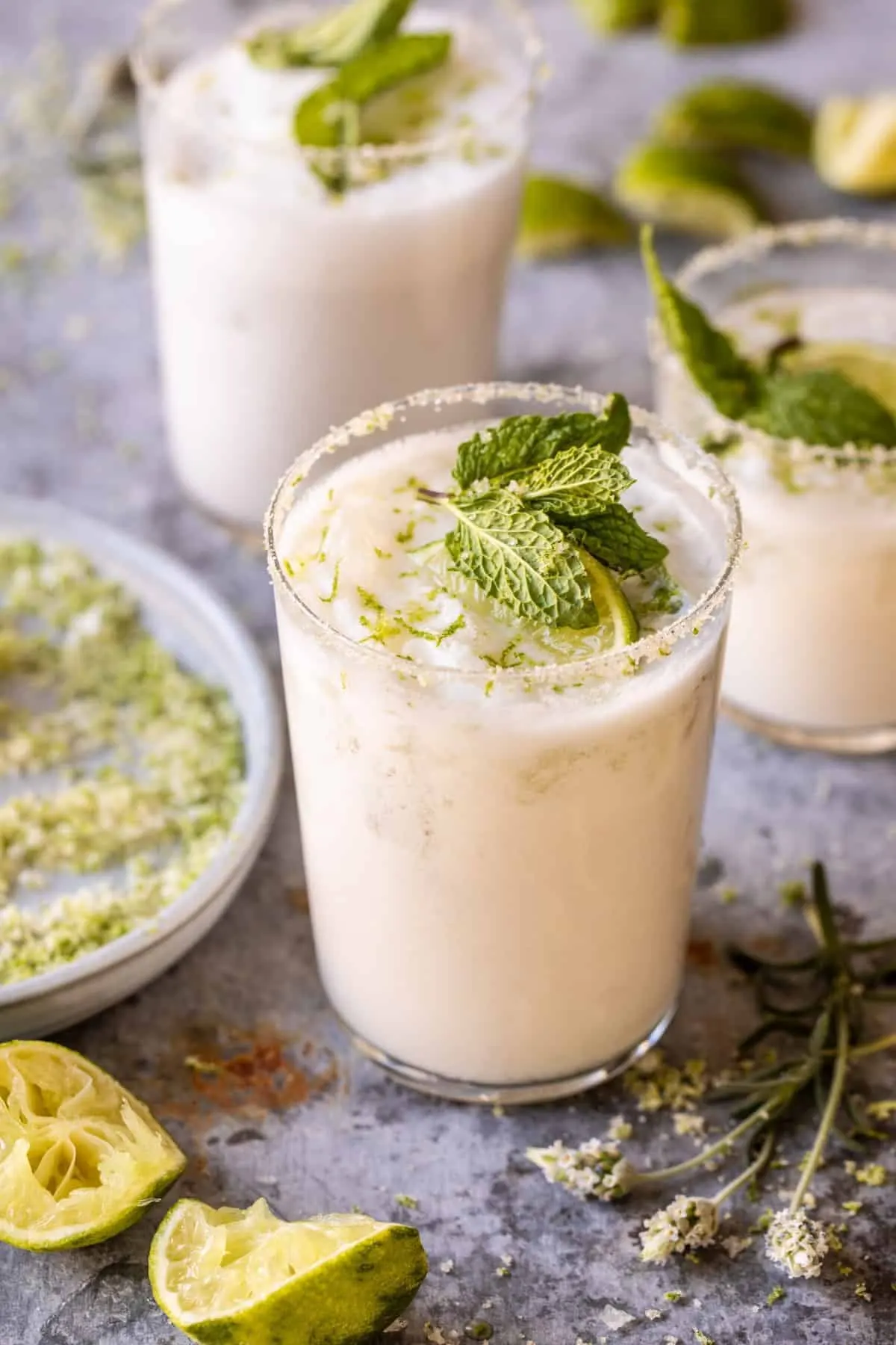 creamy-coconut-lime-mojito