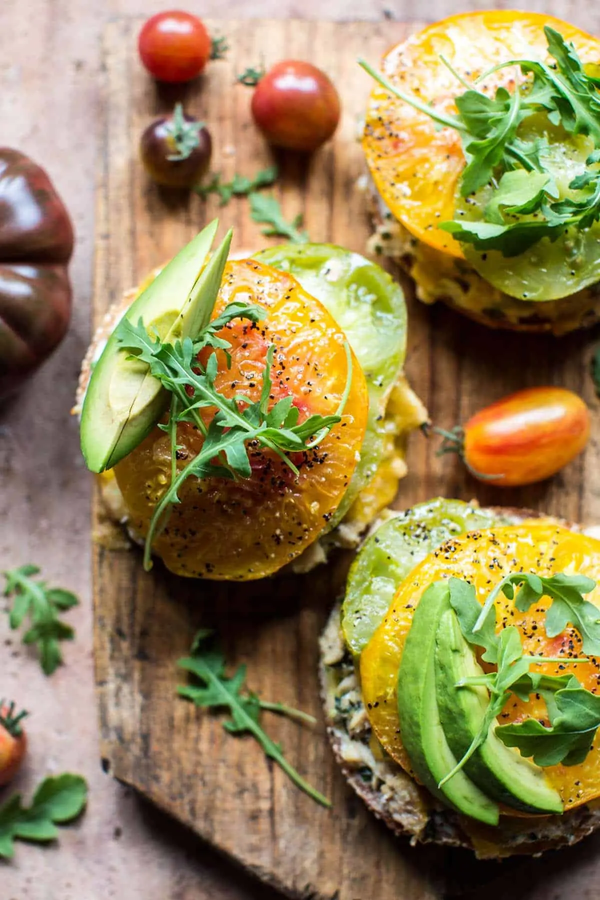 cheesy-avocado-bagel-tuna-melts