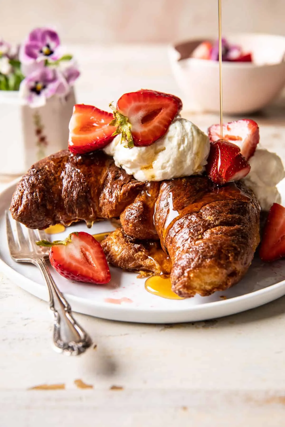 baked-strawberry-and-cream-stuffed-croissant-french-toast