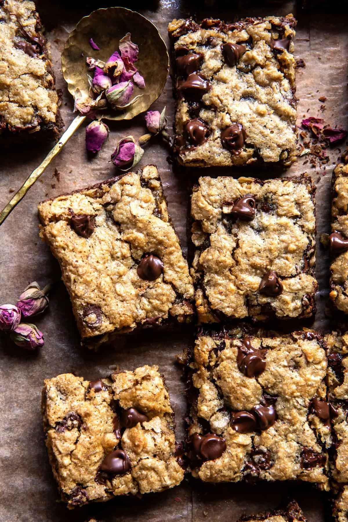 brown-butter-oatmeal-chocolate-chip-cookie-bars
