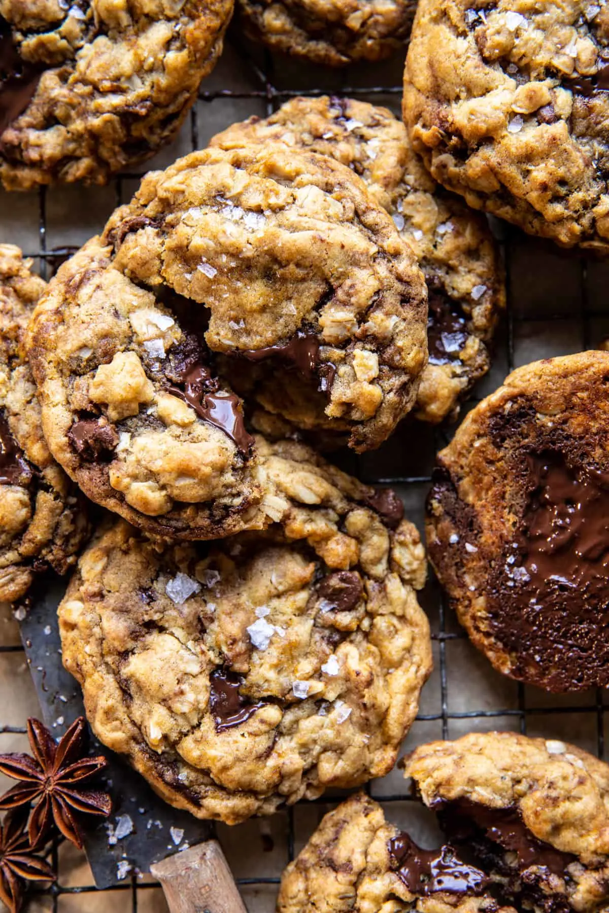 brown-butter-pumpkin-oatmeal-chocolate-chip-cookies
