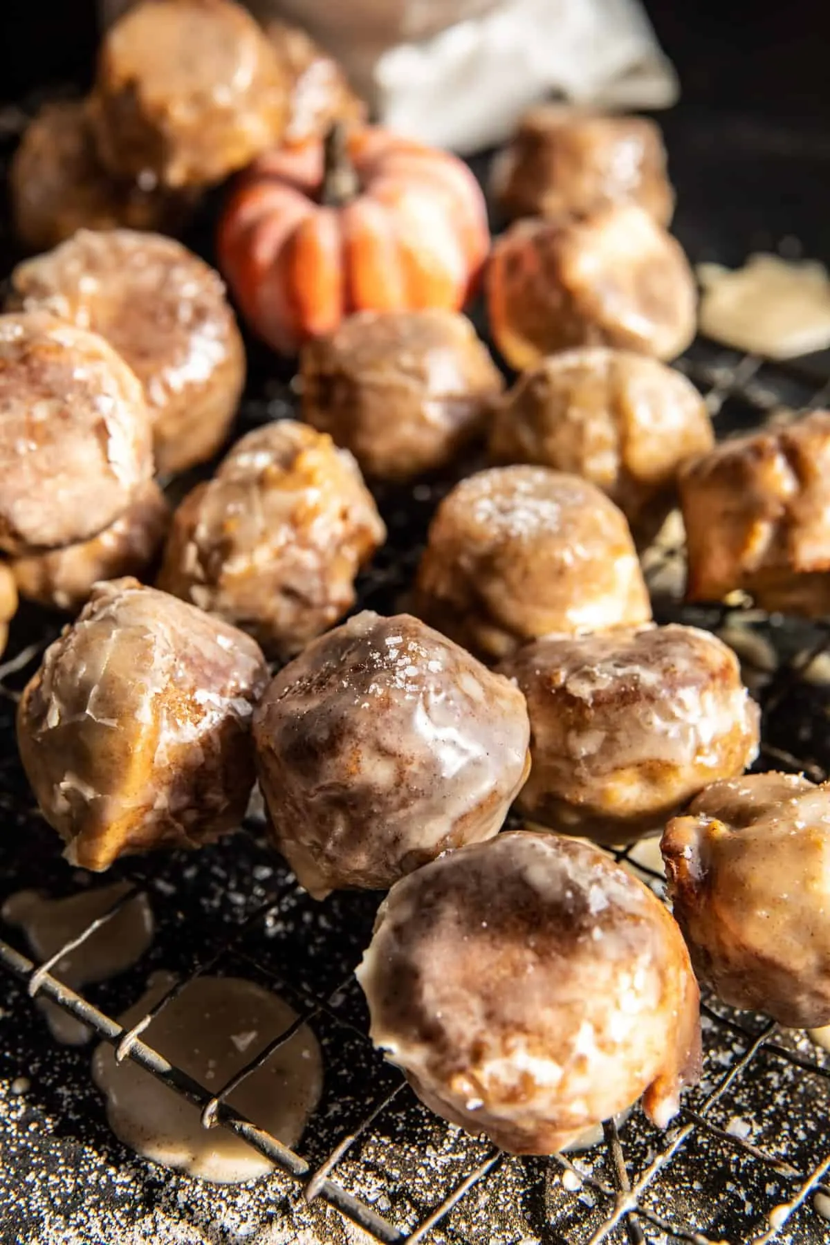 salted-apple-maple-munchkins