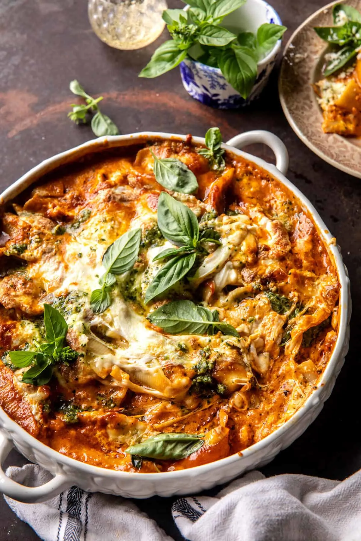 stuffed-creamy-tomato-basil-pasta-shells