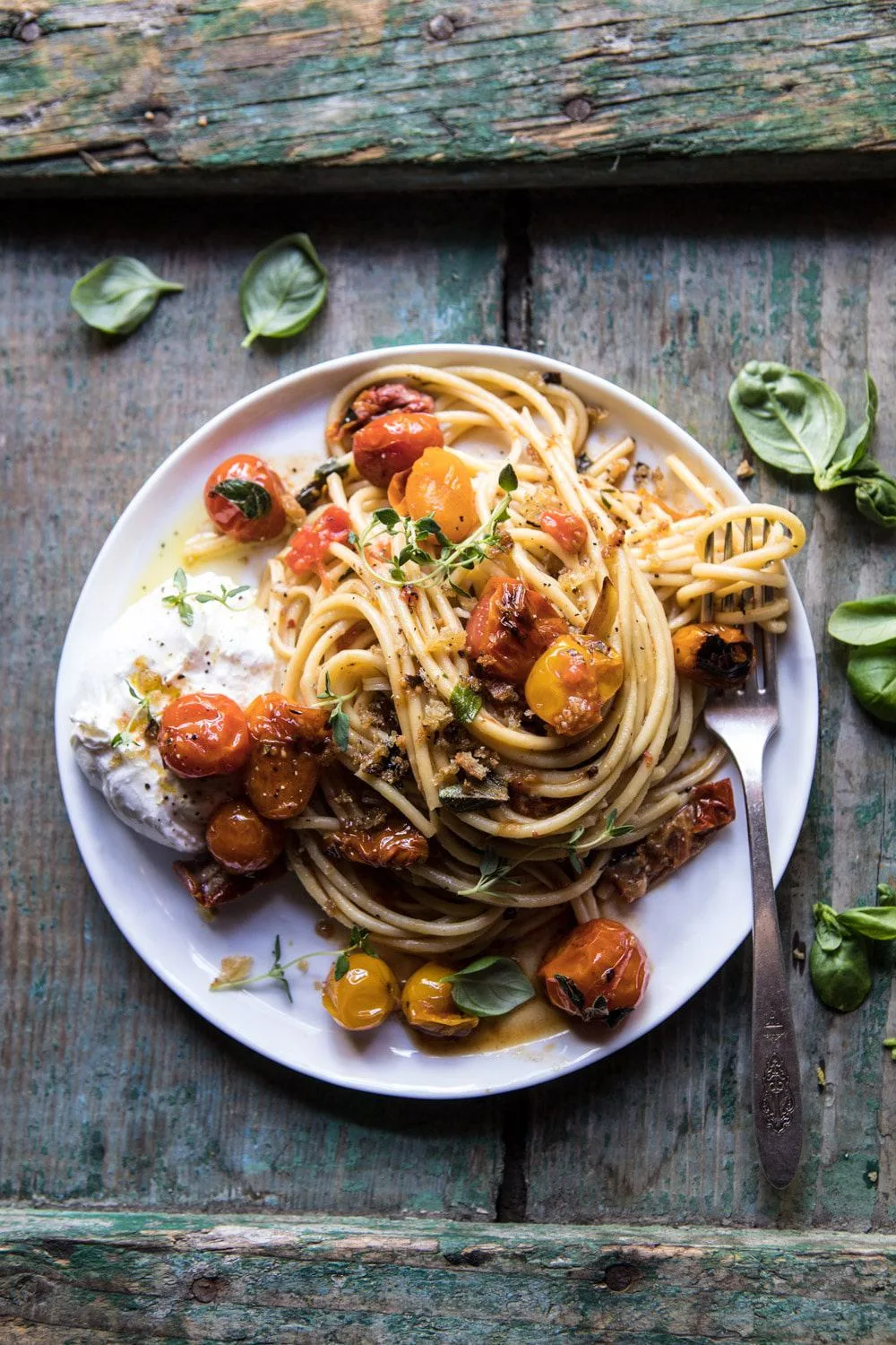 skillet-summer-pasta-with-burst-cherry-tomatoes-and-lemony-breadcrumbs