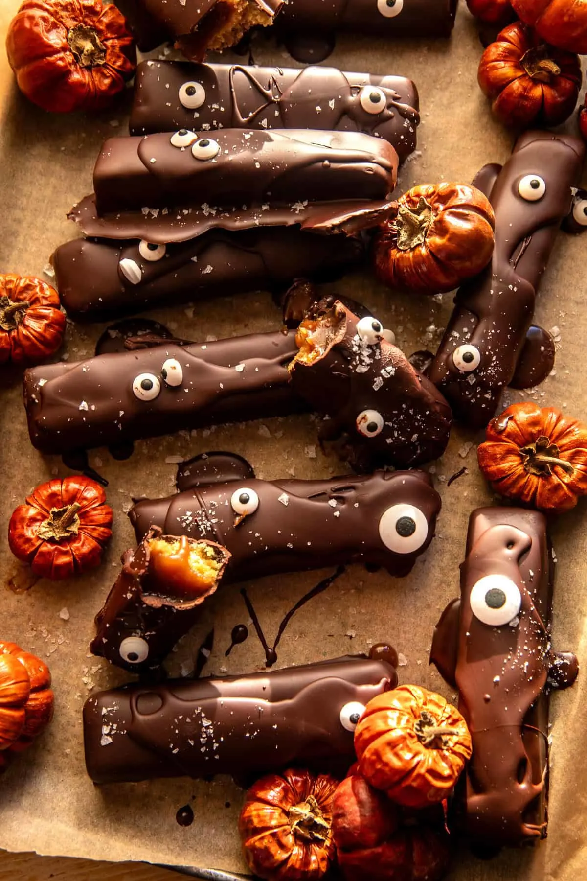 spooky-homemade-twix-bars