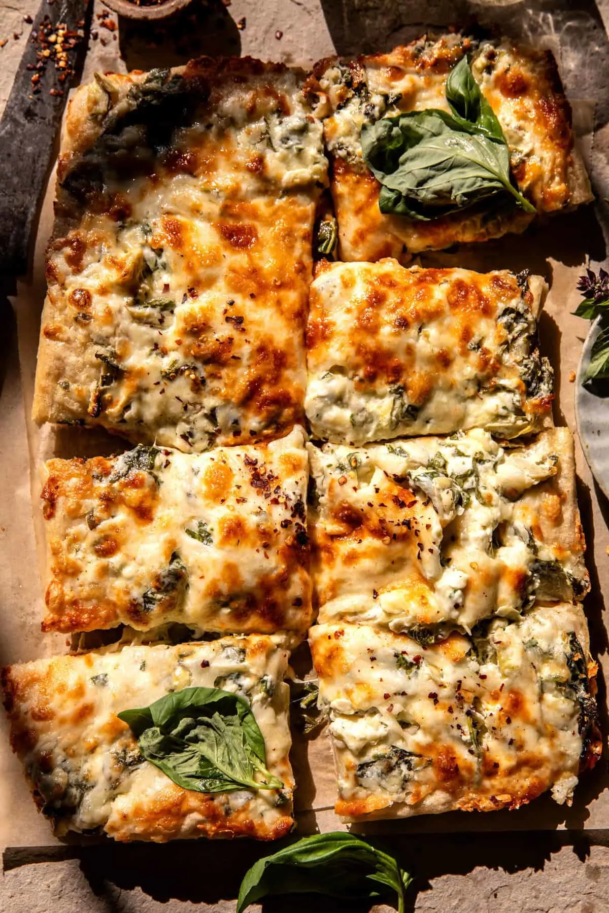 sheet-pan-spinach-dip-pizza