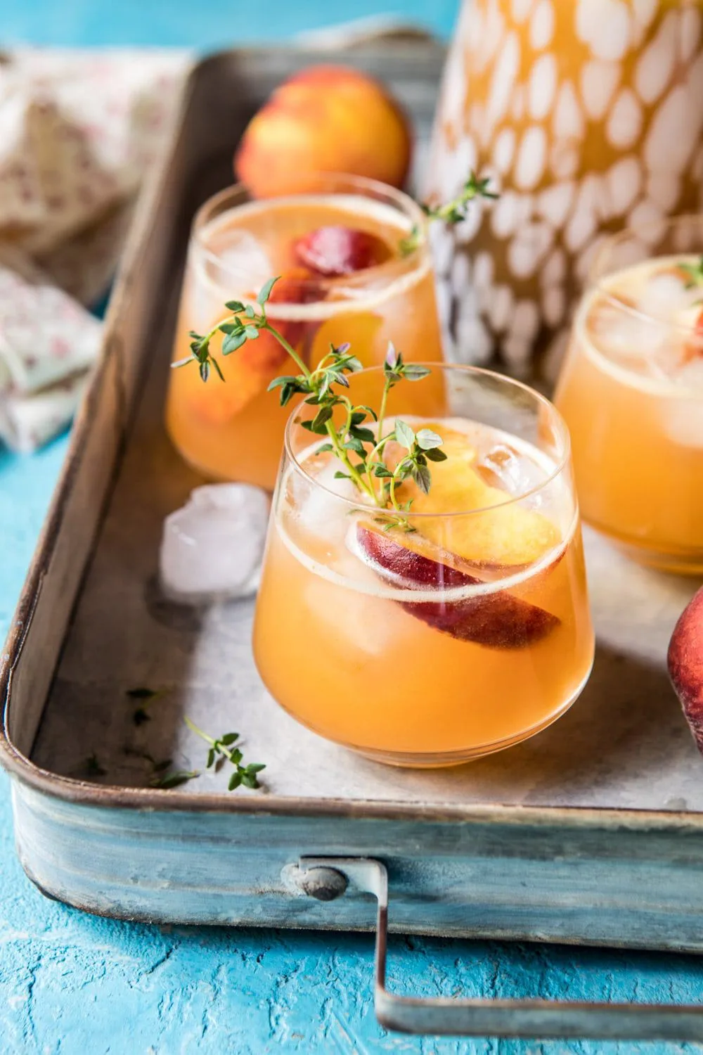 sweet-bourbon-peach-lemonade.