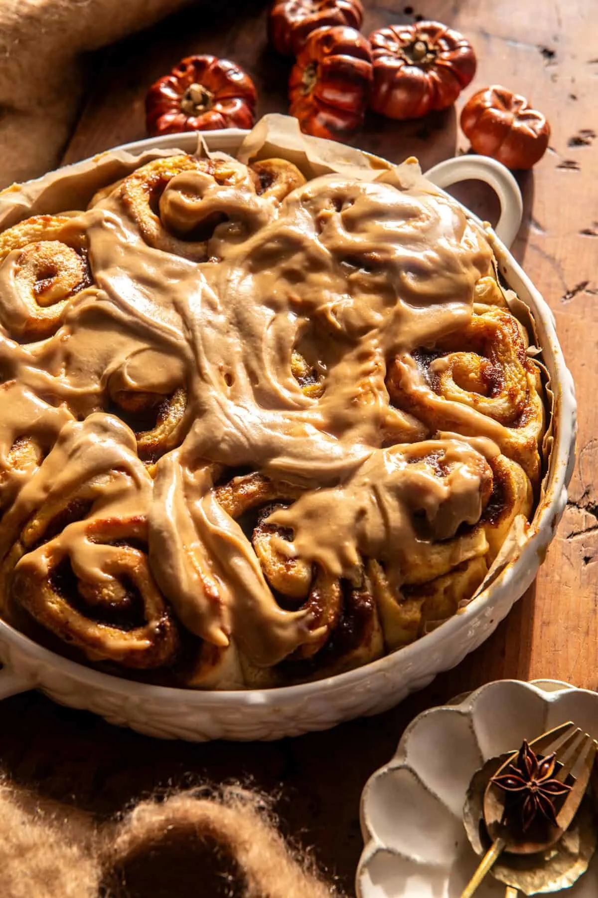 pumpkin-butter-cinnamon-rolls-with-coffee-icing