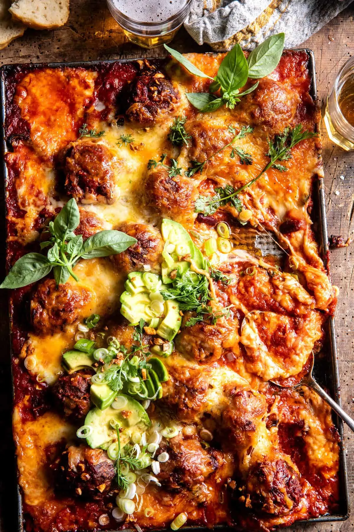 sheet-pan-chili-cheese-meatballs