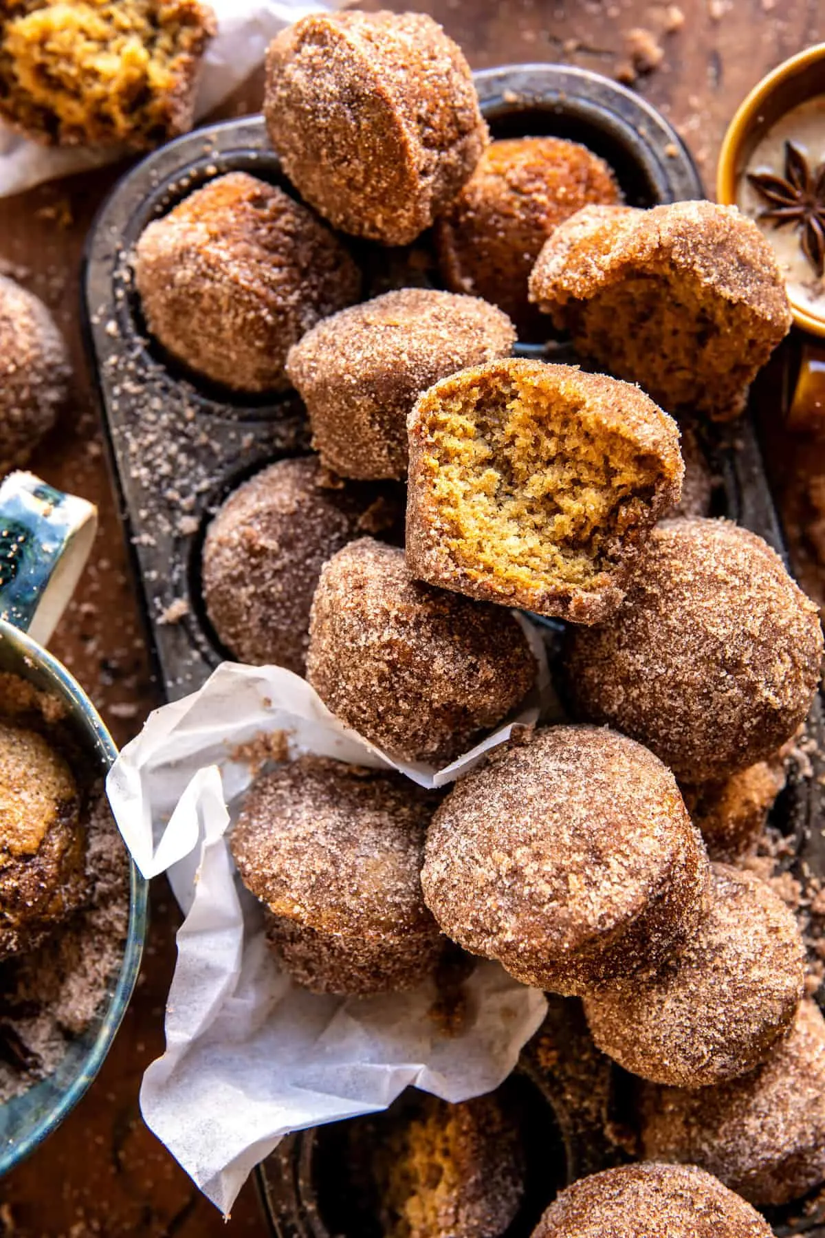 baked-cinnamon-sugar-apple-cider-doughnut-holes