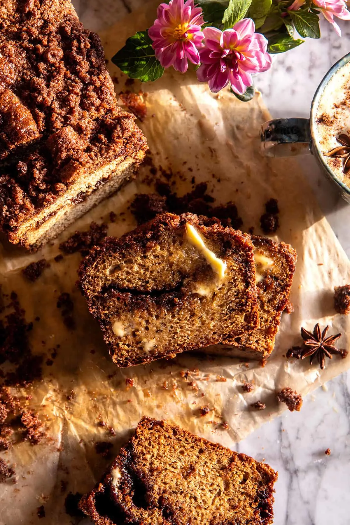 cinnamon-crunch-swirled-banana-bread