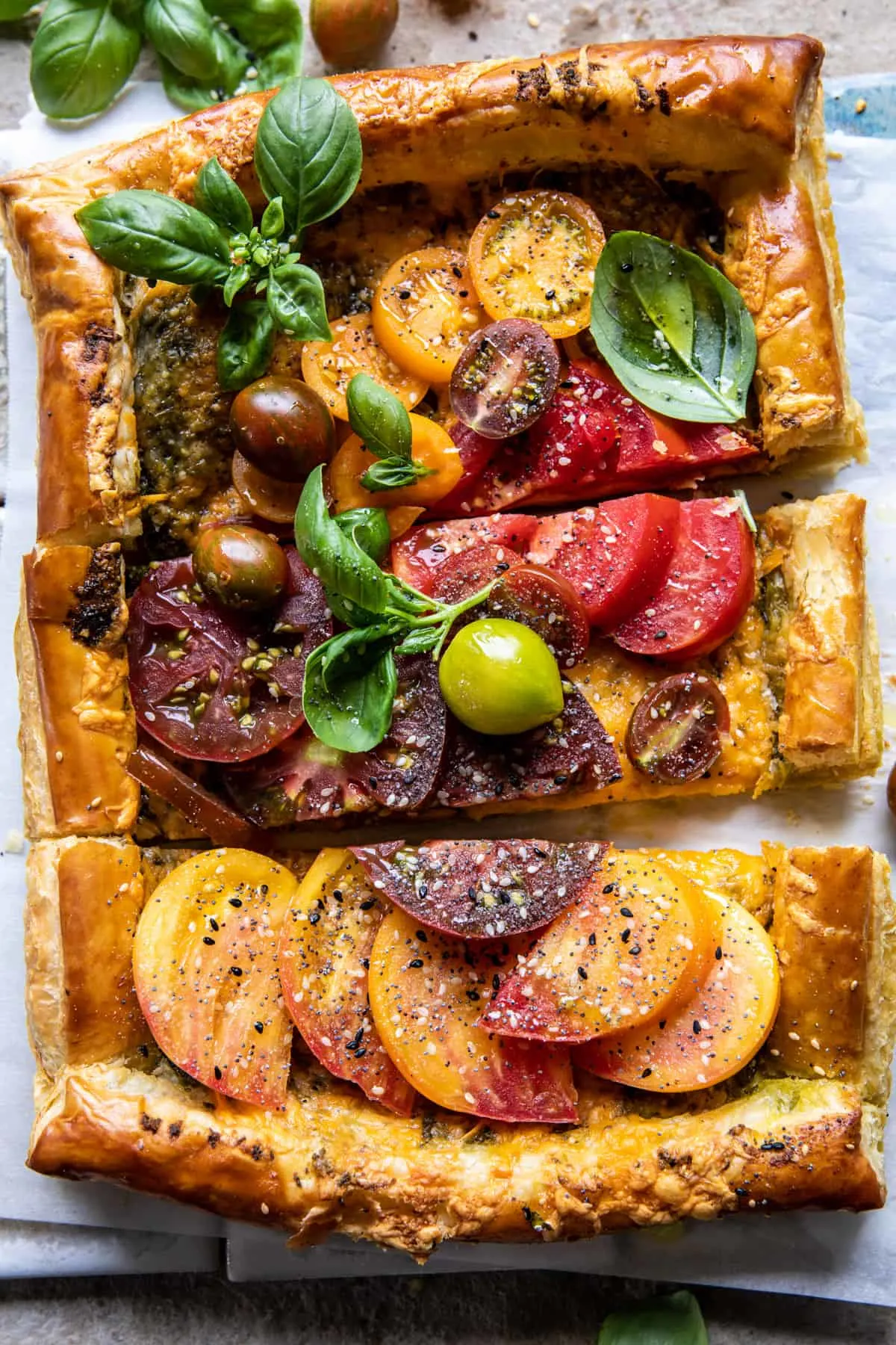 heirloom-tomato-cheddar-tart-with-everything-spice.