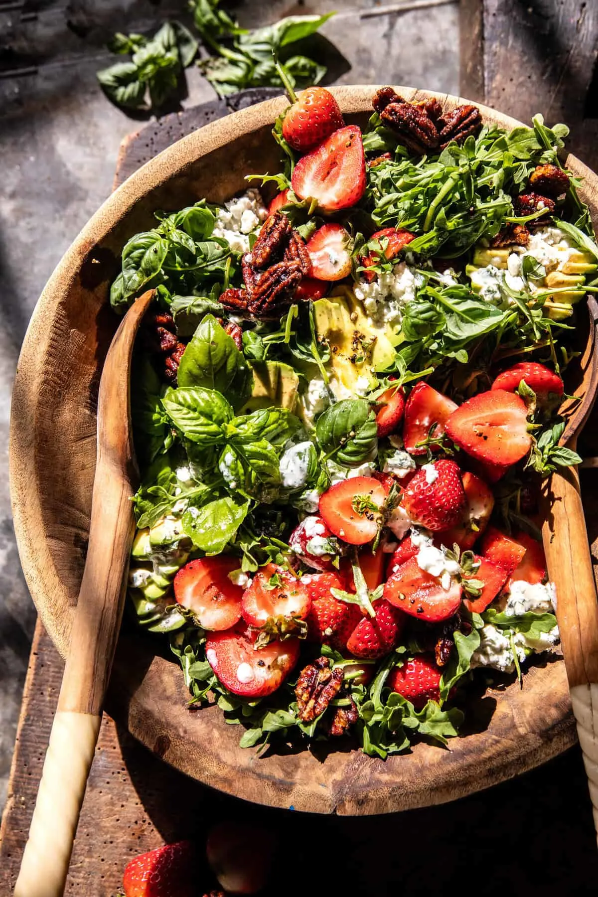 strawberry-feta-salad-with-candied-pecans