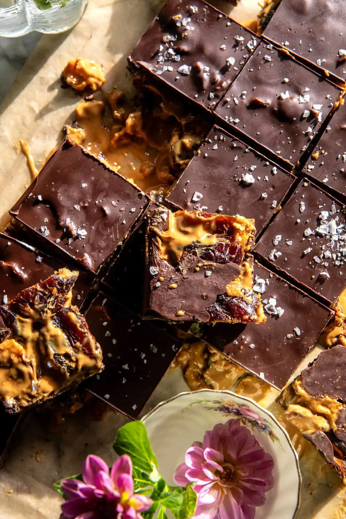 chewy-chocolate-peanut-butter-crunch-bars