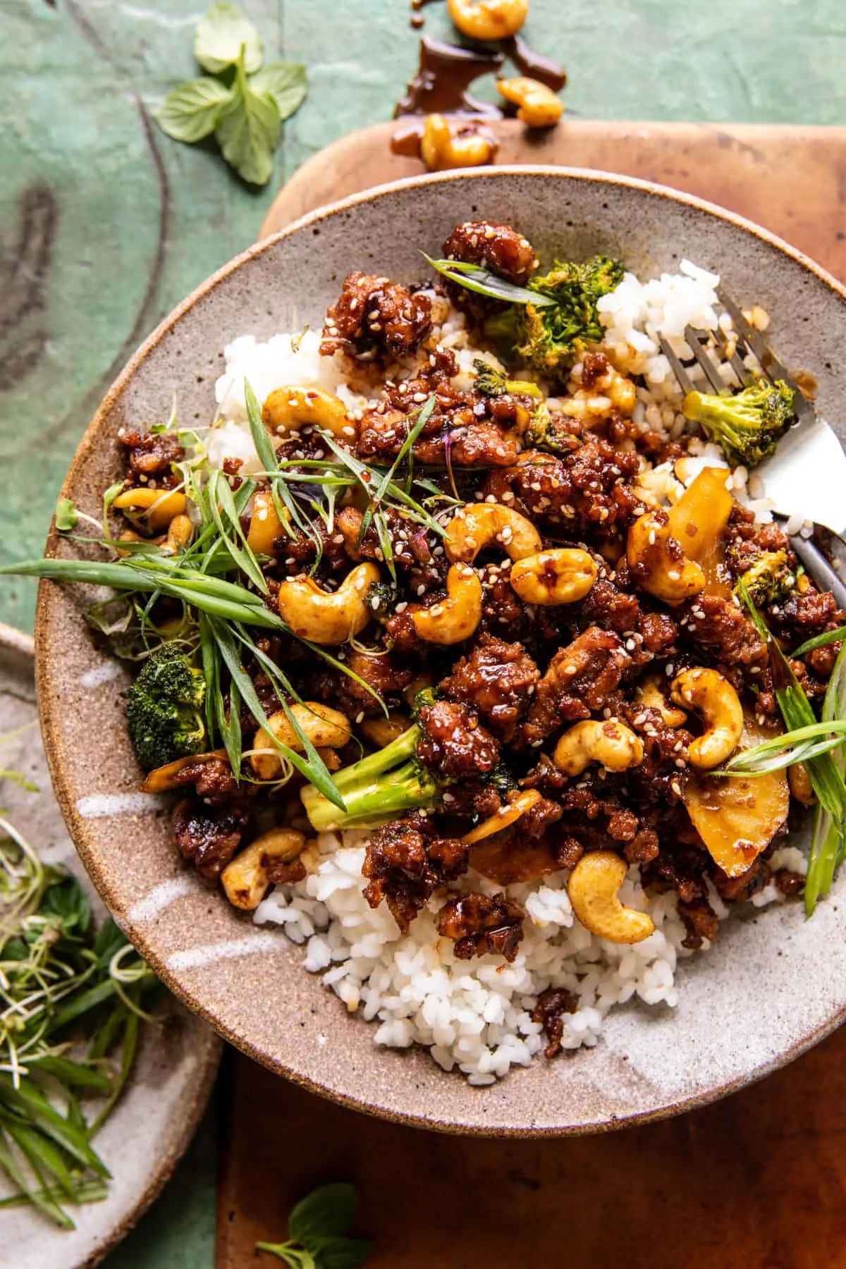 20-minute-garlic-butter-cashew-chicken