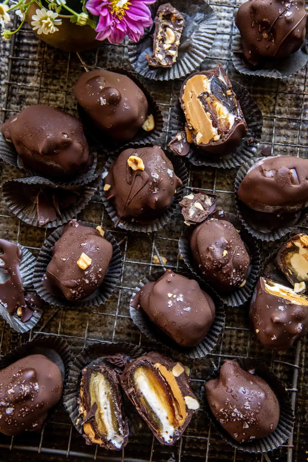 chocolate-peanut-butter-ice-cream-stuffed-dates