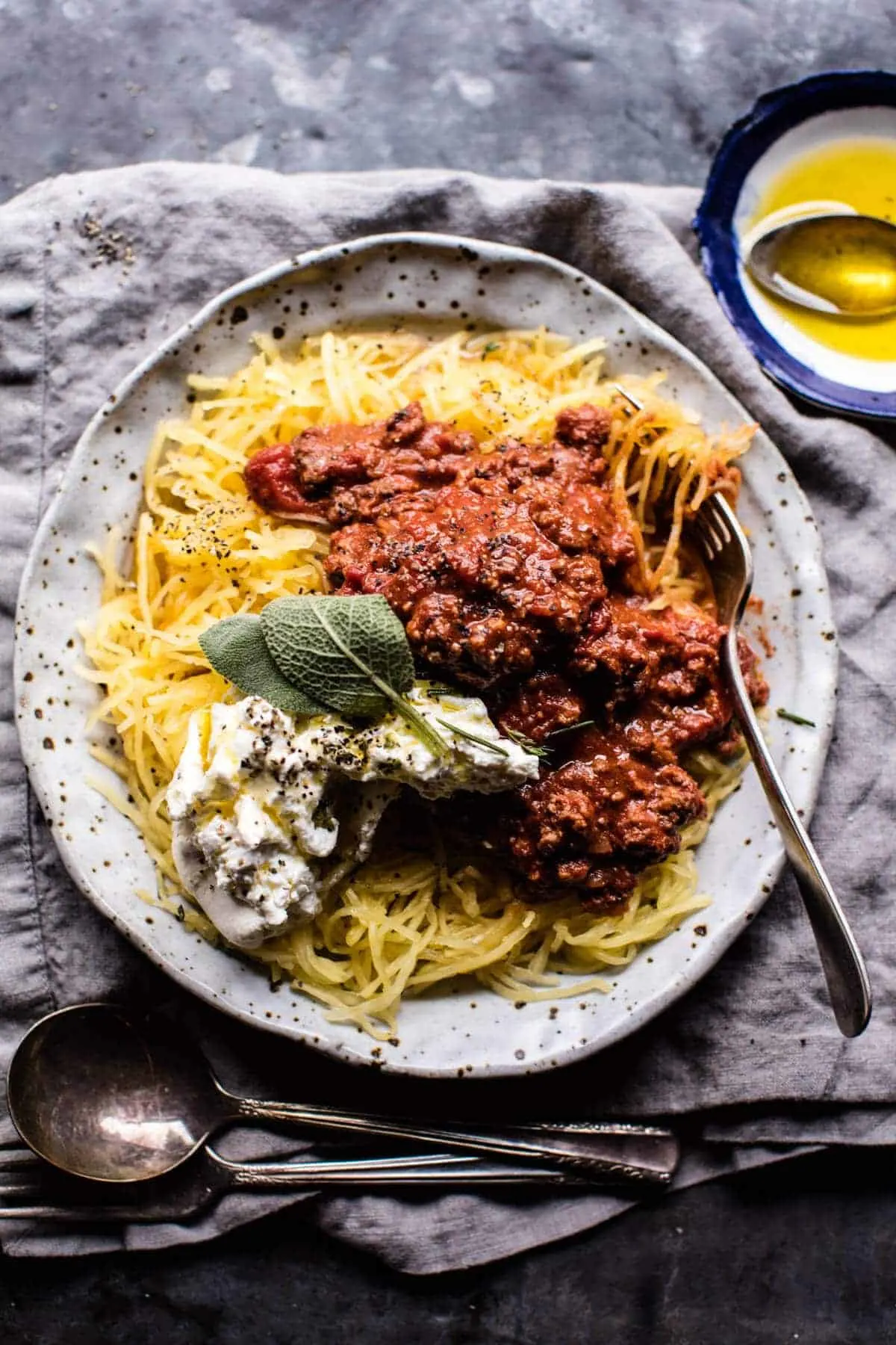 crockpot-spaghetti-squash-lasagna-bolognese