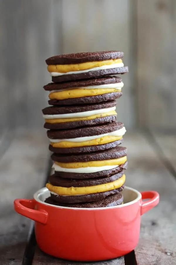 pumpkin-cream-pie-oreos