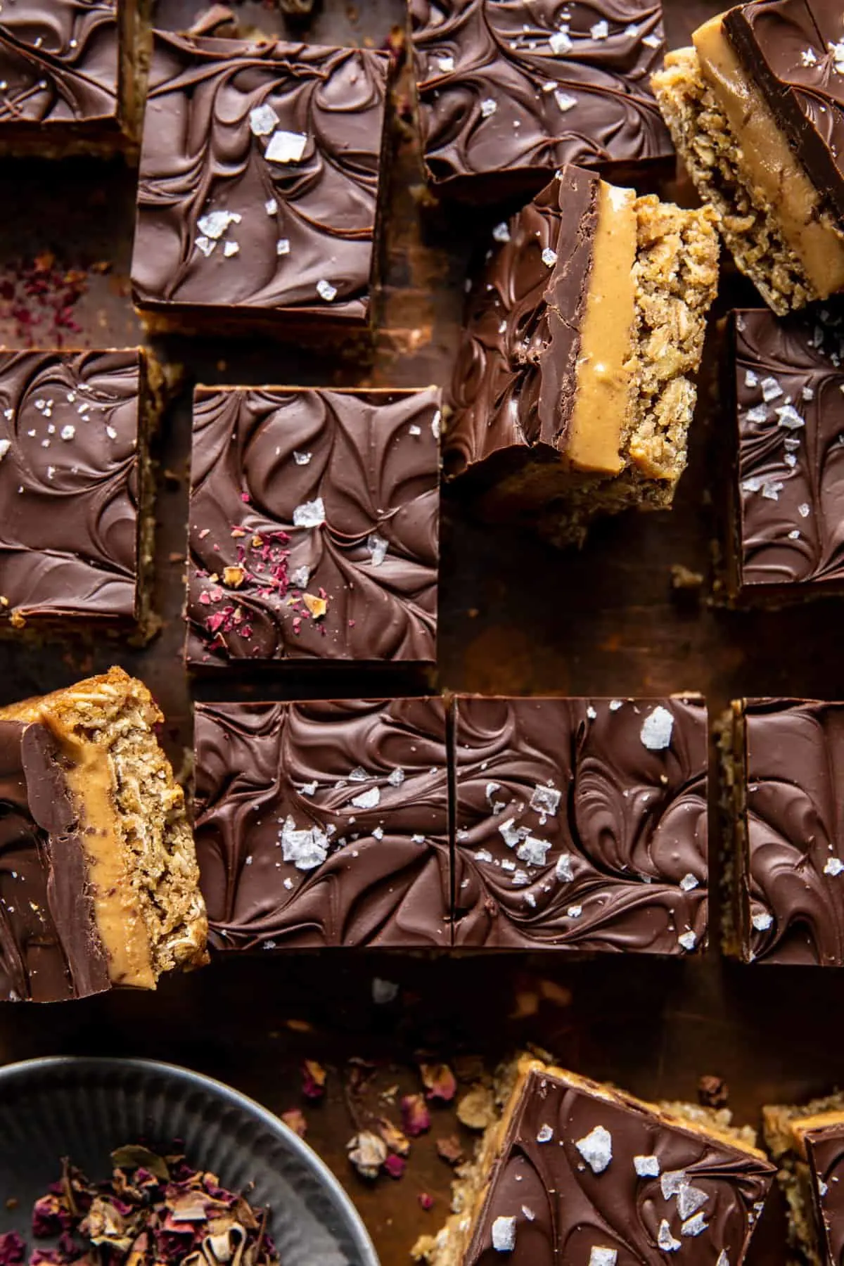chocolate-peanut-butter-oatmeal-bars