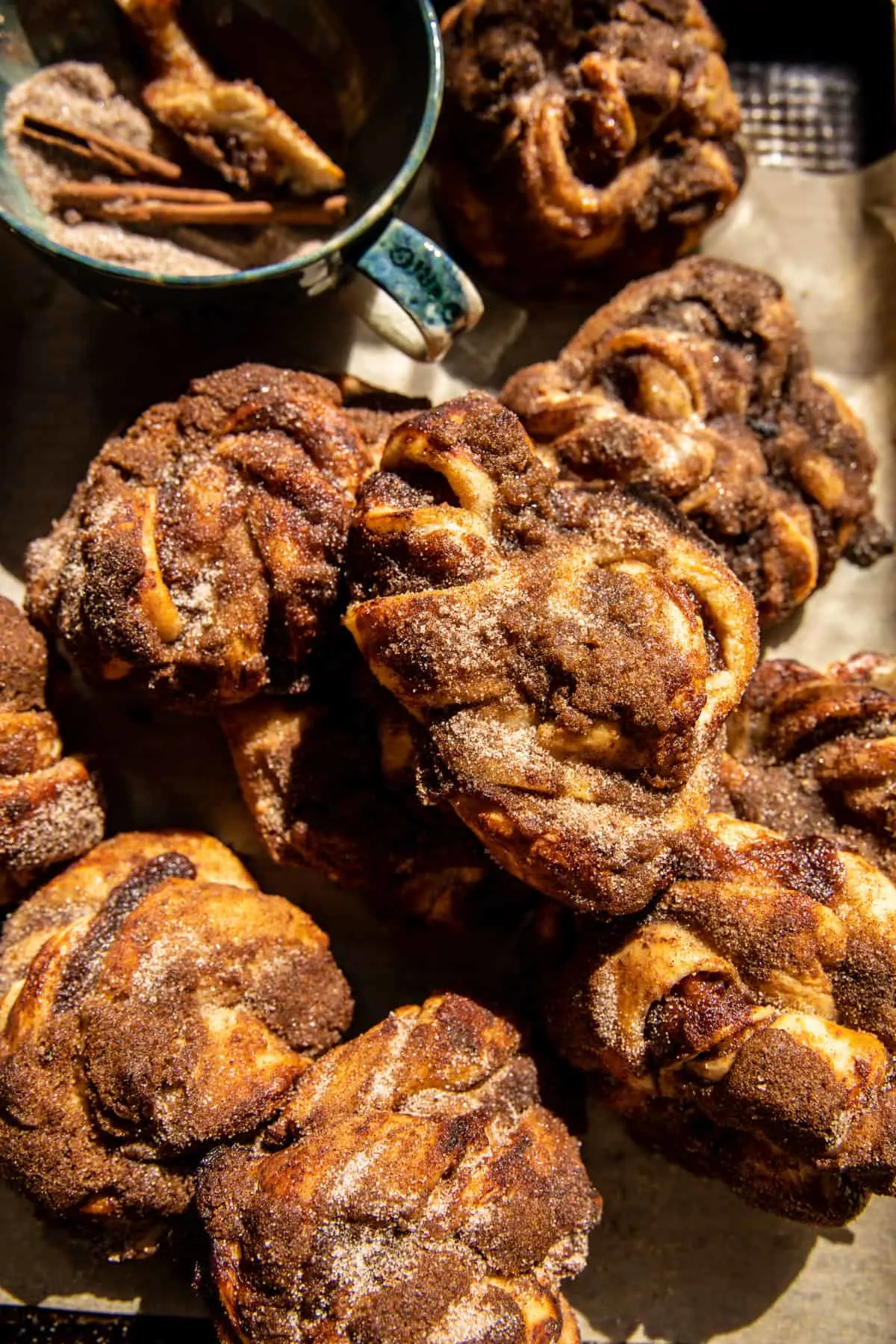 cinnamon-crunch-apple-butter-soft-pretzel-knots