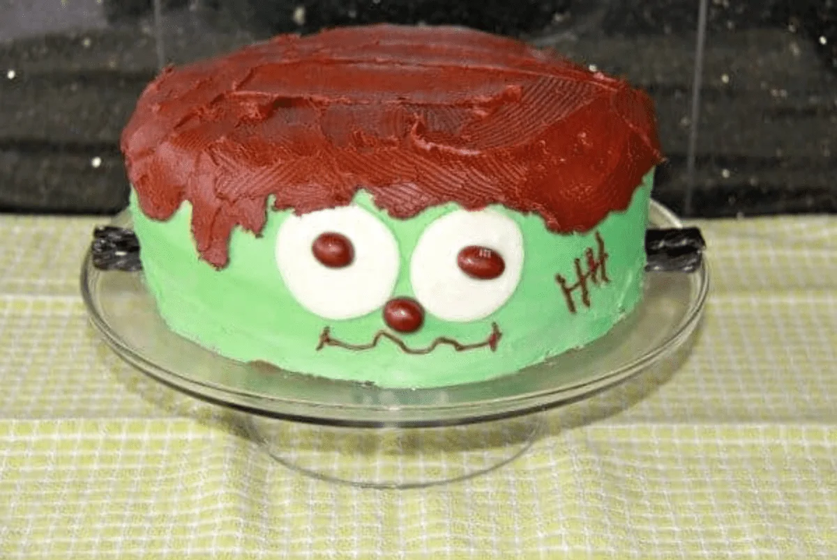 chocolate-frankenstein-cake