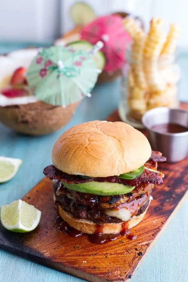 aloha-burgers-with-island-jerk-pineapple.