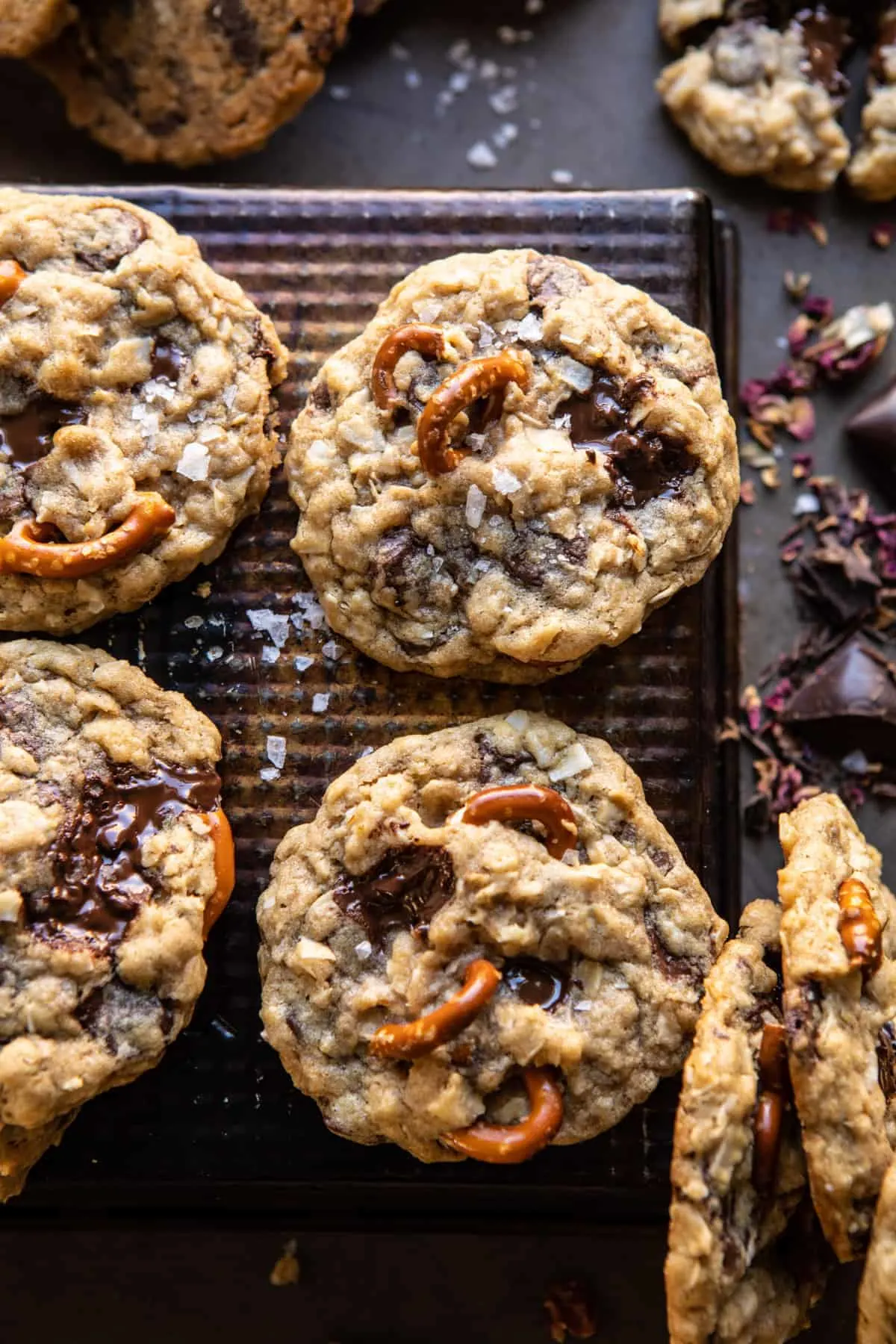 salted-pretzel-cowboy-party-cookies.