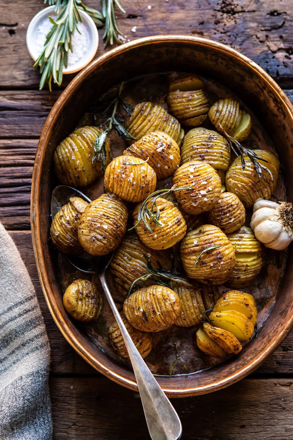 crispy-rosemary-butter-roasted-potatoes
