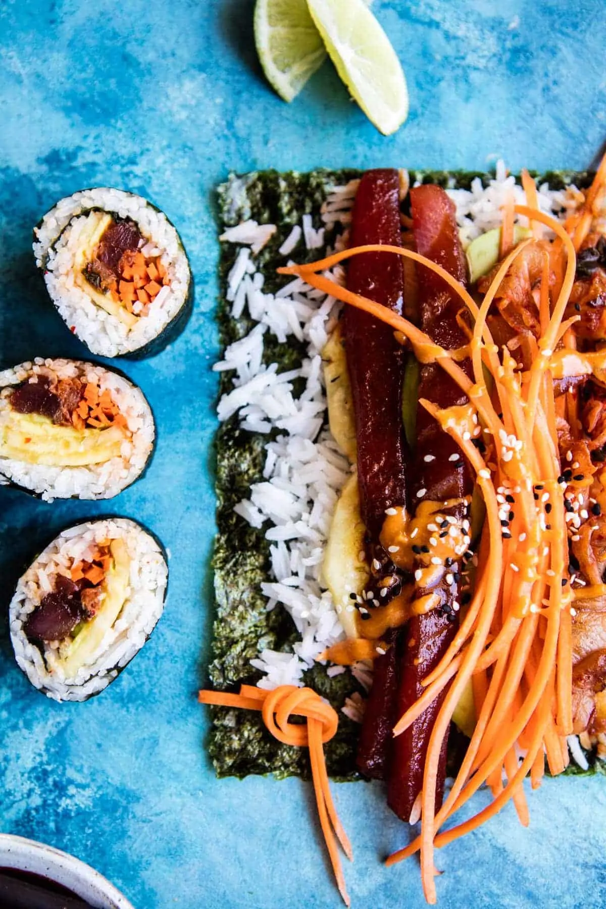 korean-avocado-tuna-sushi-roll