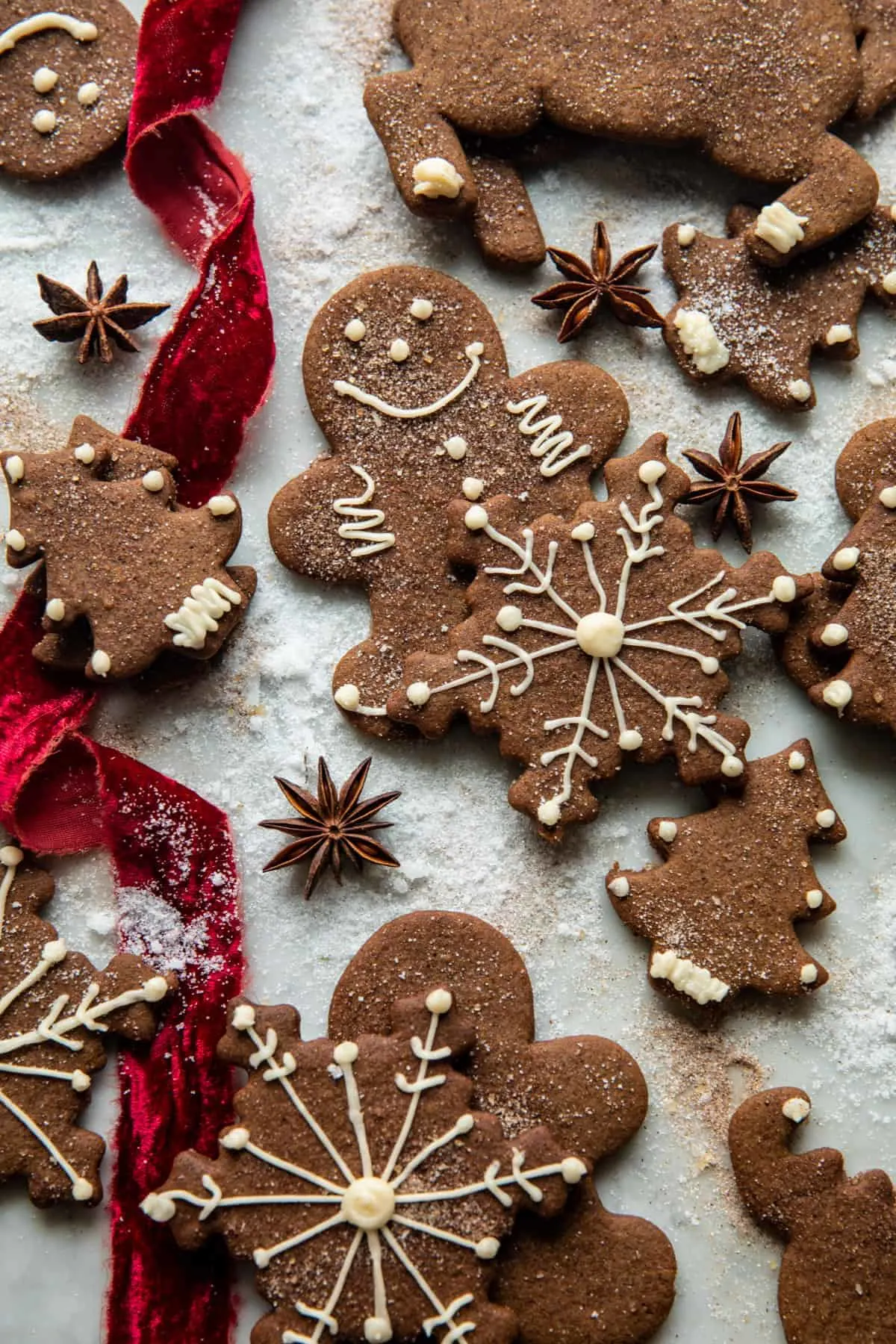 chai-gingerbread-cookies