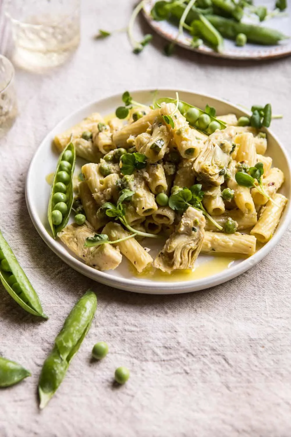 30-minute-artichoke-and-pea-rigatoni-pasta
