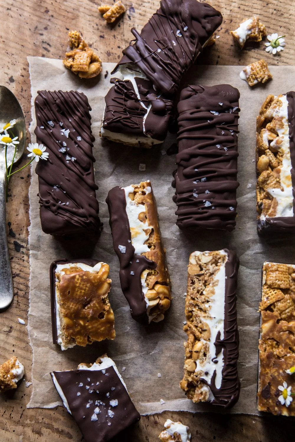 chocolate-caramel-crunch-ice-cream-bars.